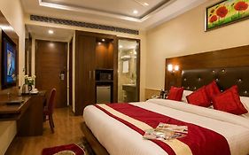Hotel HRS - New Delhi Railway Station